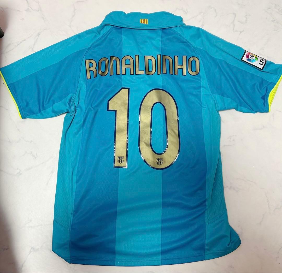 ナイキ　バルセロナ　ロナウジーニョ Ronaldinho ユニフォーム Mサイズ