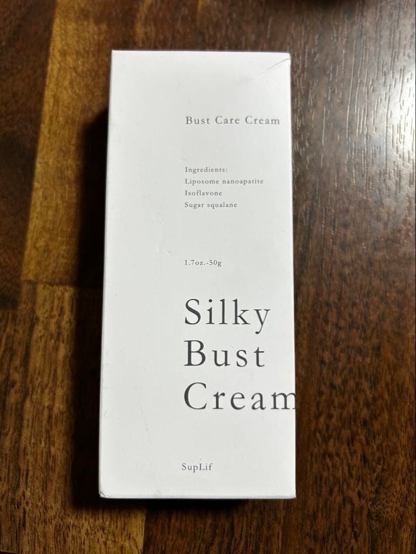 Silky Bust Cream 6本セット