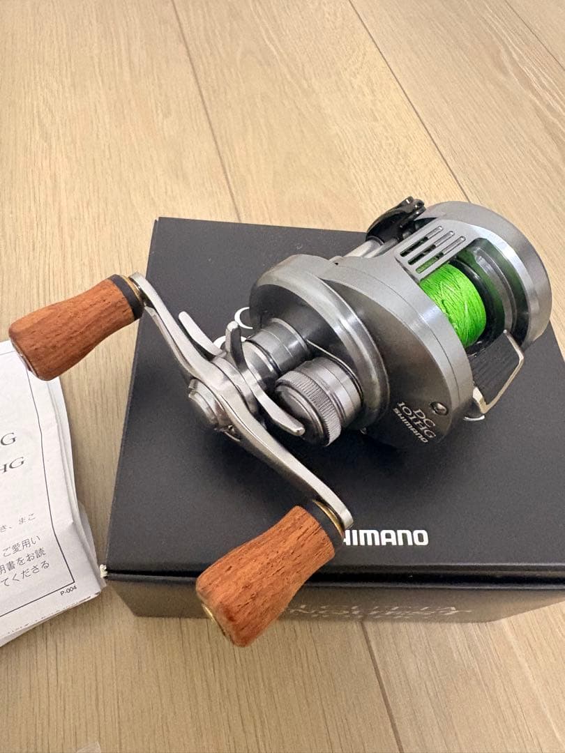 リール SHIMANO CALCUTTA CONQUEST DC 101HG