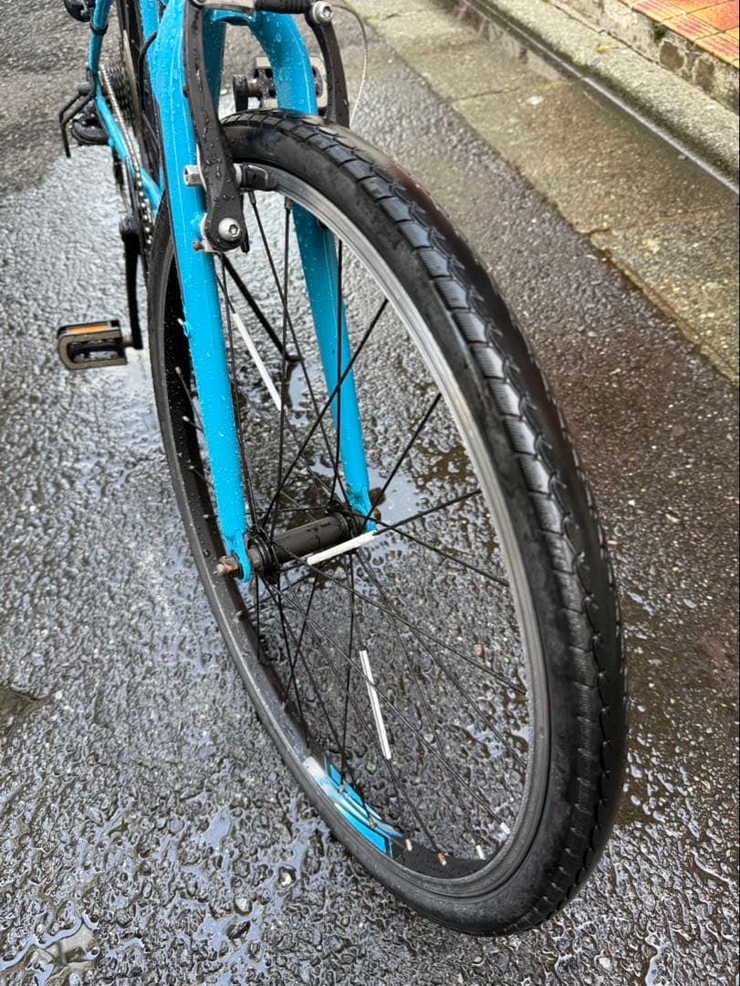 GIANT クロスバイク　24インチ