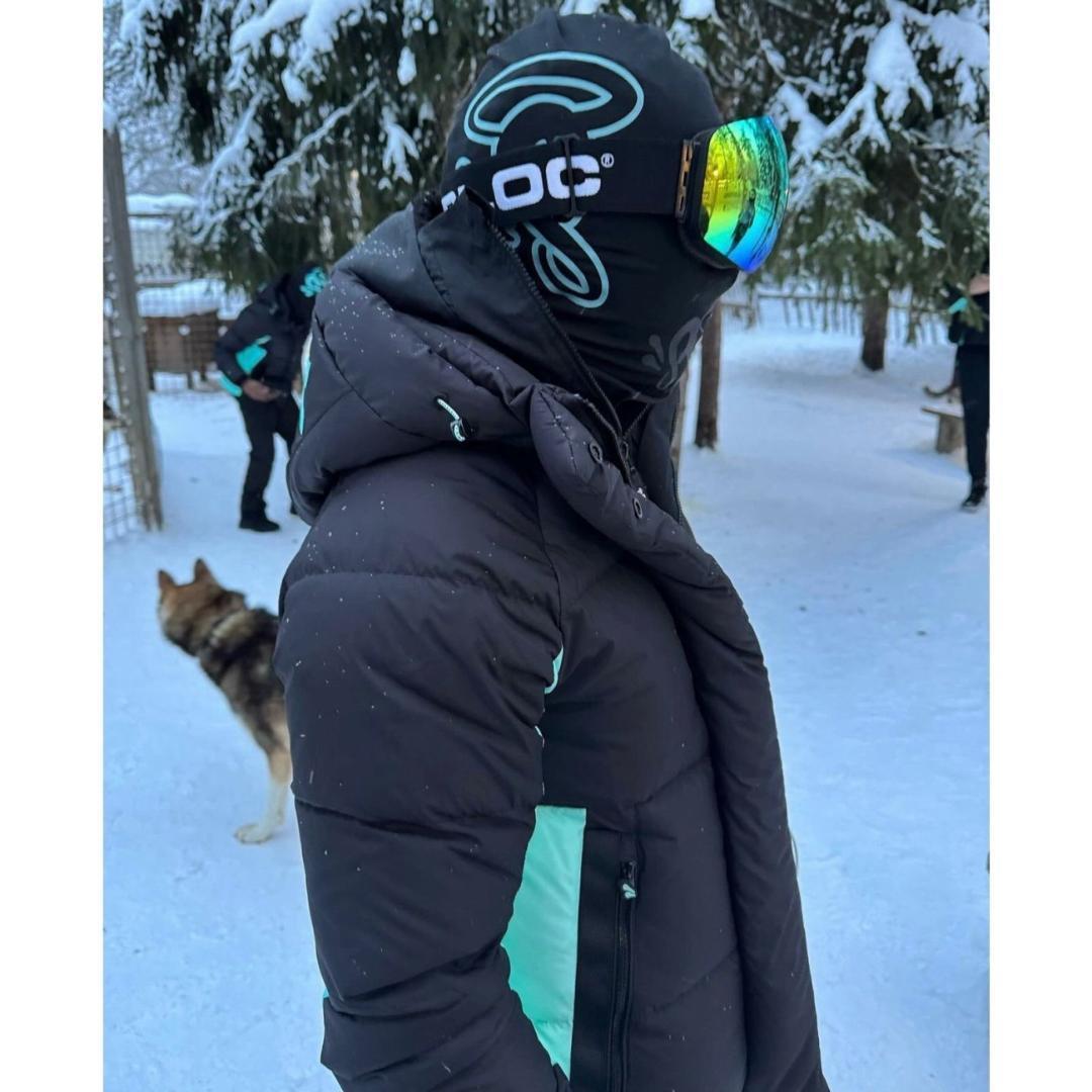 SYNA ブラック × ミントグリーン ダウンジャケット ストリートウェア M