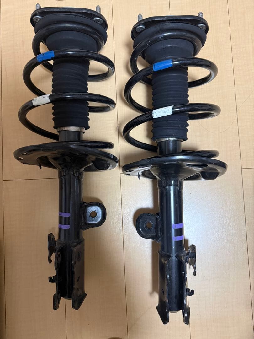 AGH30アルファード純正サスペンション