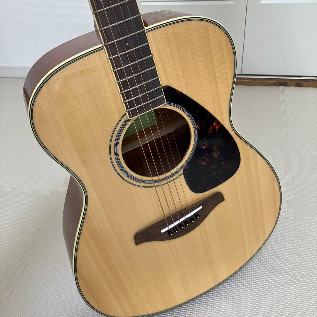 YAMAHA FS820 アコースティックギター
