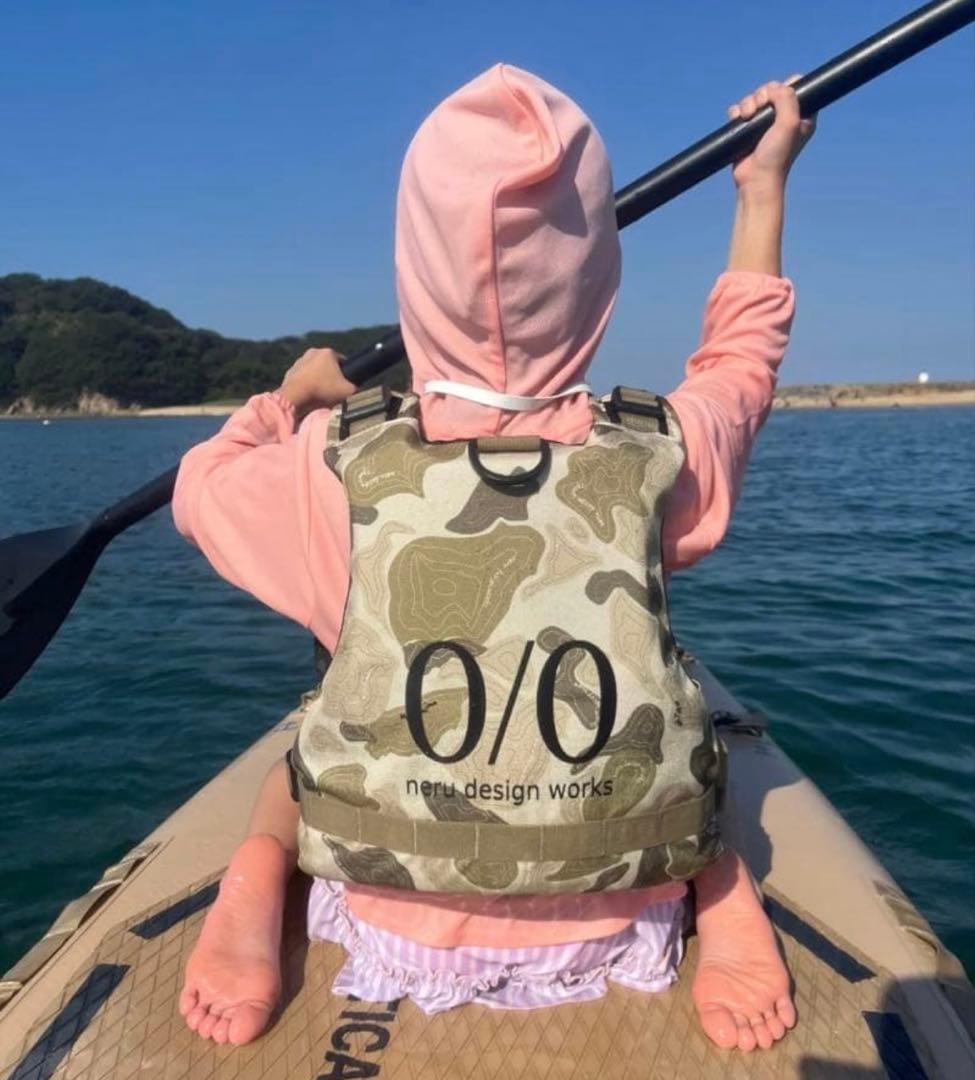 ネルデザインワークス×FOLBOT