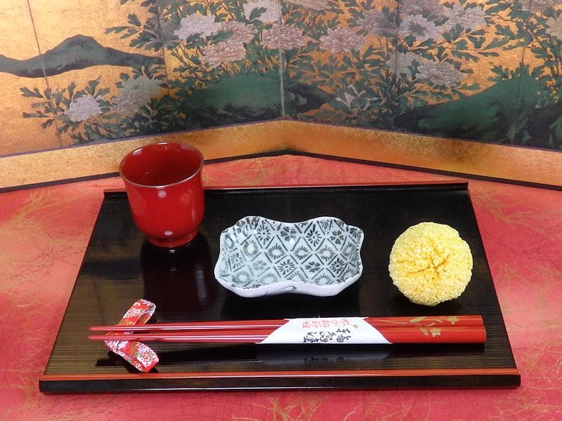 古伊万里　型刷印判　桜に菊花紋　変形皿　D288AS-CWf