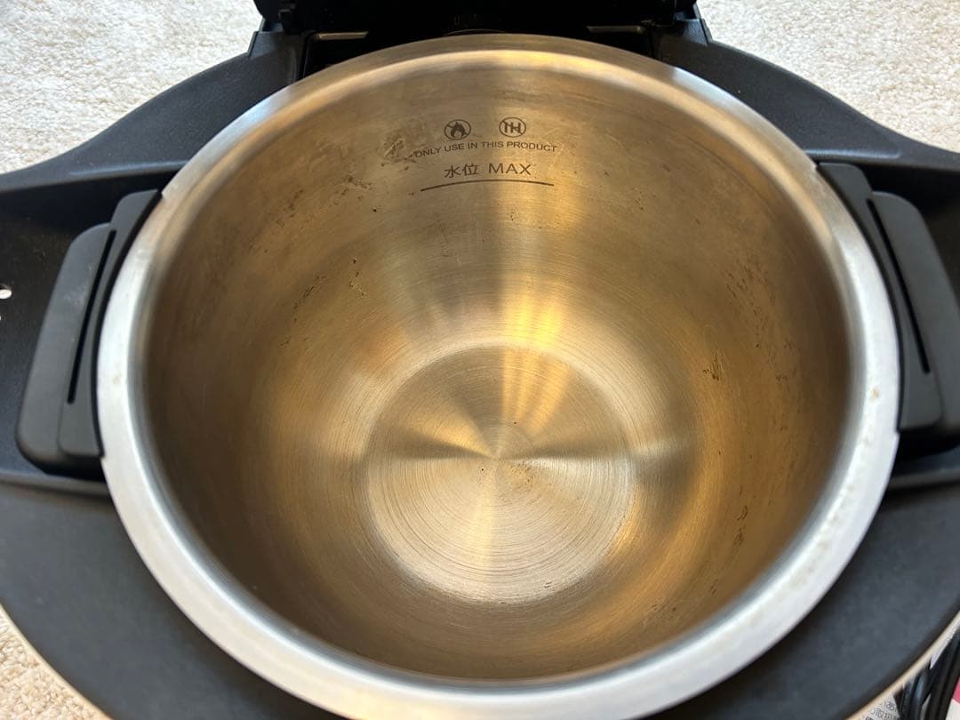 SHARP ヘルシオ　ホットクック1.6ℓ 水無し自動調理鍋