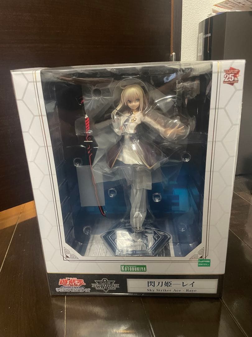 遊戯王 コトブキヤ 閃刀姫レイ フィギュア 新品未開封