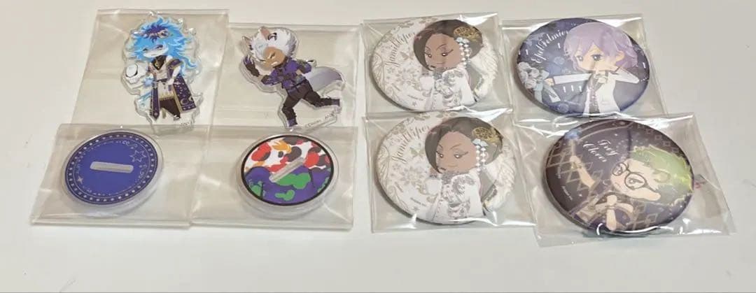 ツイステッドワンダーランド展 グッズ ポスター、缶バッジ、アクスタ、カチューシャ