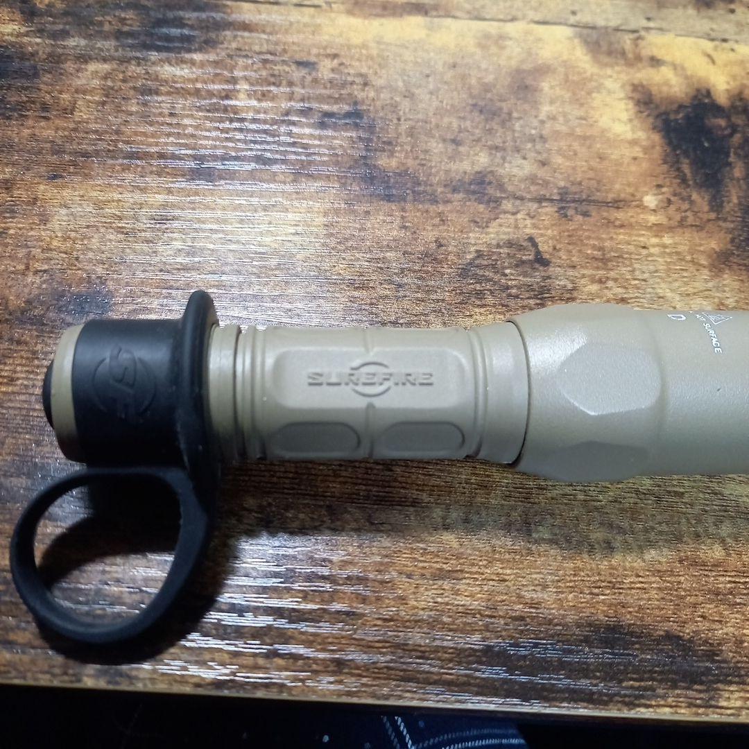 シュアファイア　ライト