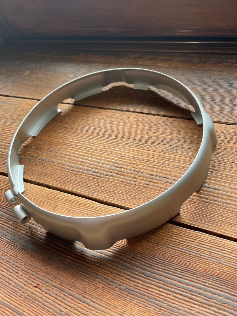 ドゥカティ純正スクランブラーヘッドライトフレーム