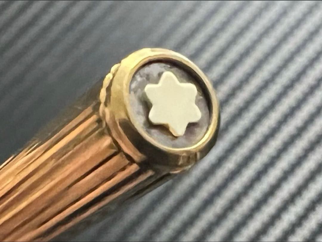 モンブラン 万年筆 極美品 エボナイト芯 ノブレスゴールド M