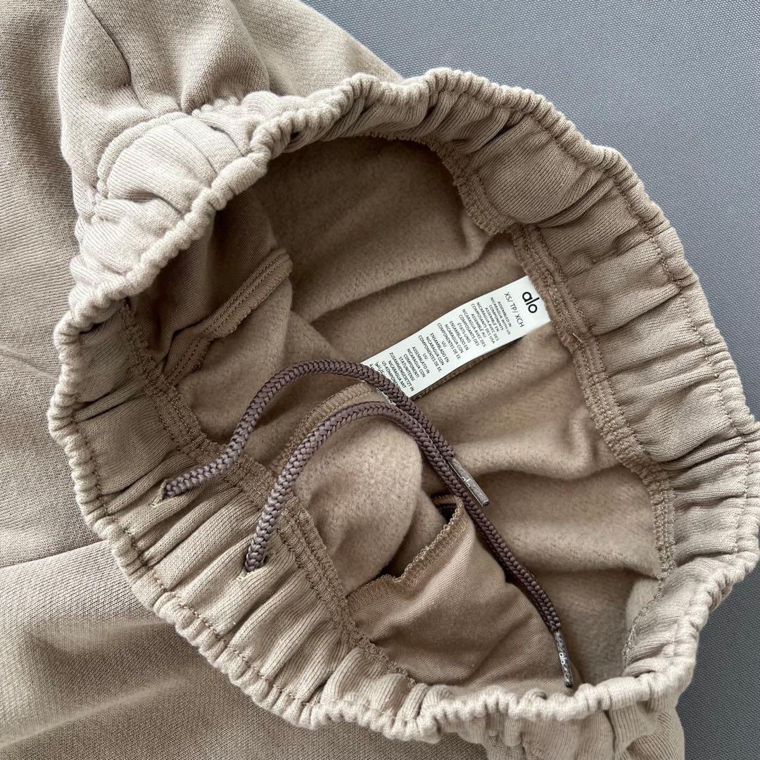 ALO Yoga アローヨガ　スウェットパンツ　メンズ　ジョガーパンツ　長ズボン