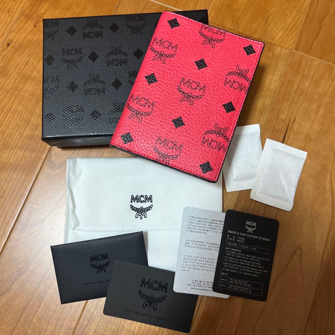 MCM パスポートケース