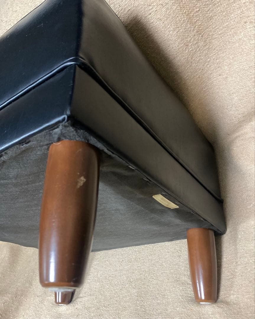 カリモク60 オットマン X36206 スタンダードブラック