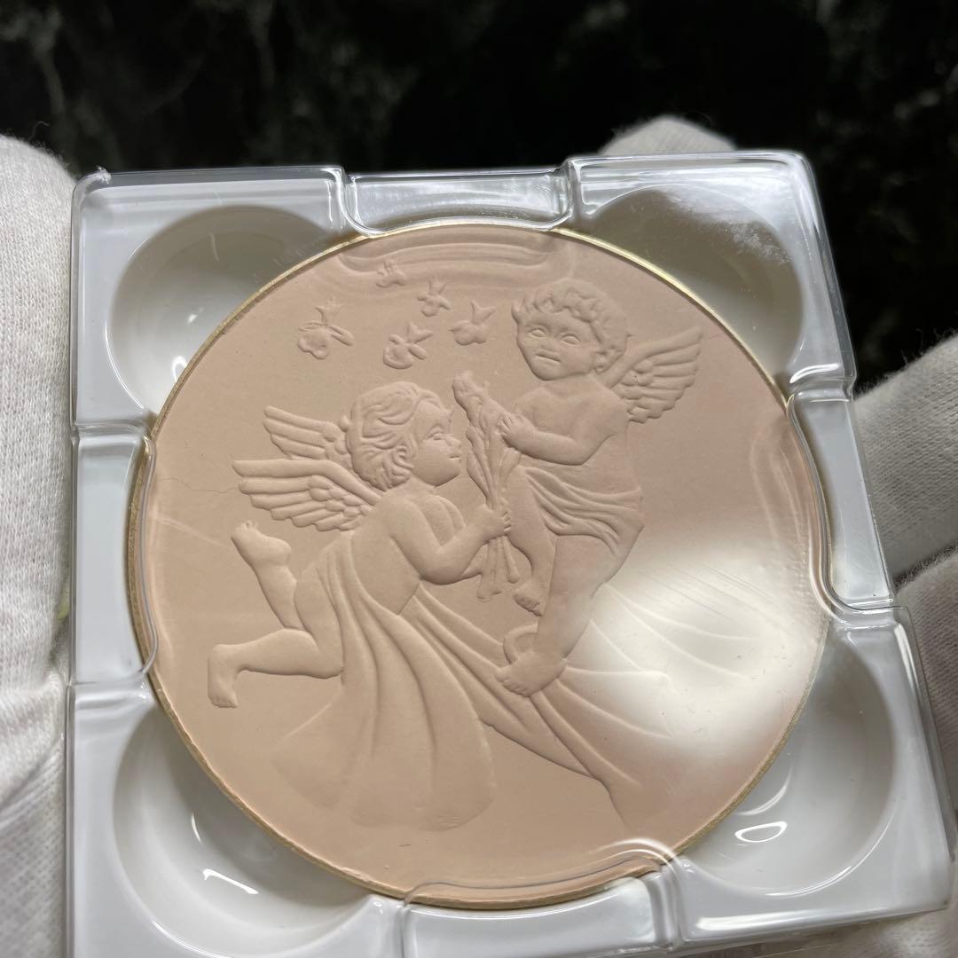 《未使用》トワニー ミラノコレクション 2013 おしろい 30g レフィル