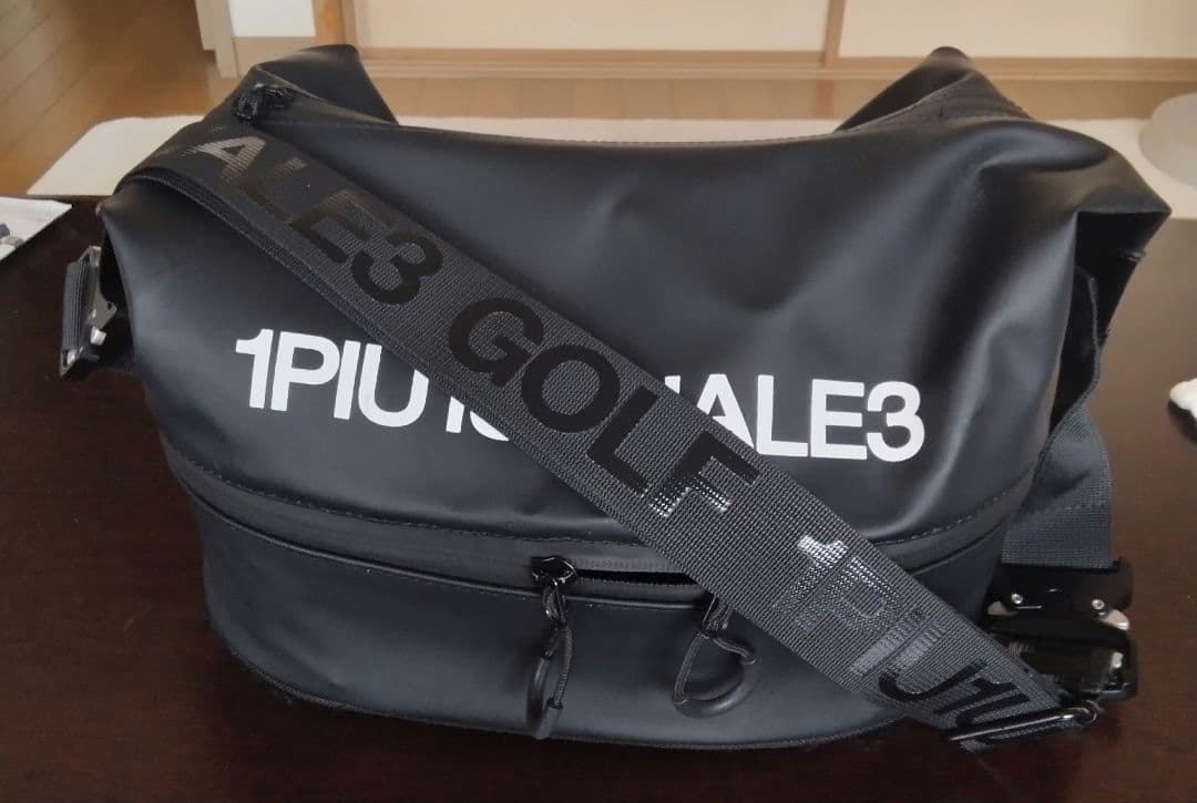 【週末セール】1PIU1UGUALE3 2WAY カートバッグ ゴルフバック