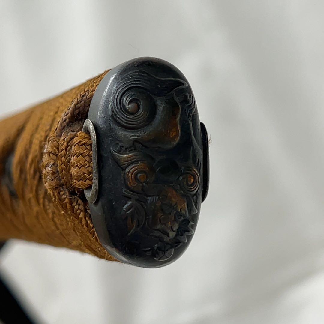 【模造刀】太刀 鉄鍔 風景 魚子地 図 全長99.0センチ 日本刀 白地 金梨地