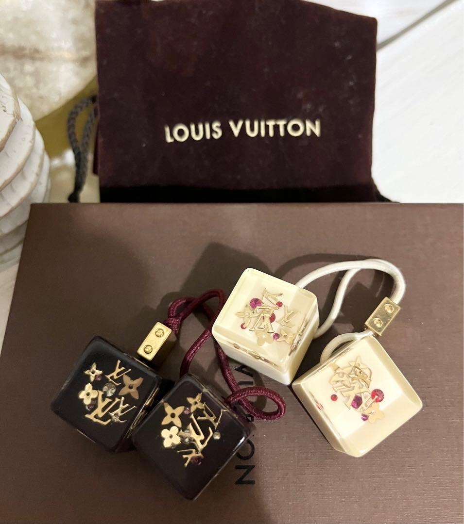 LOUIS VUITTON ヘアゴム