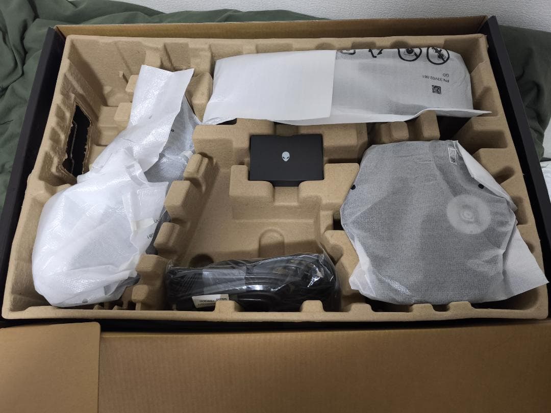 【おまけ付き】DELL ALIENWARE AW2725DF