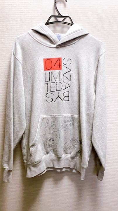 04LimitedSazabys サイン入りパーカー