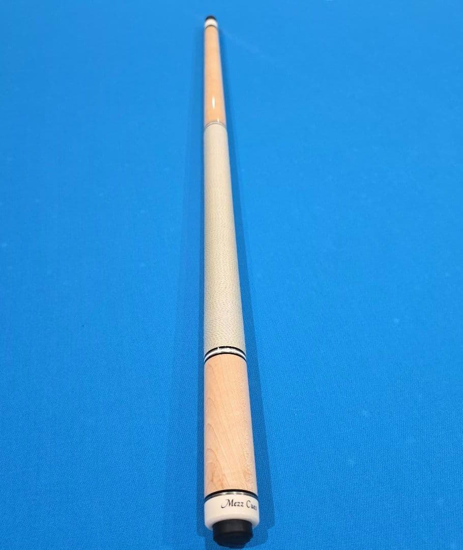 Mezz　ビリヤード　キュー