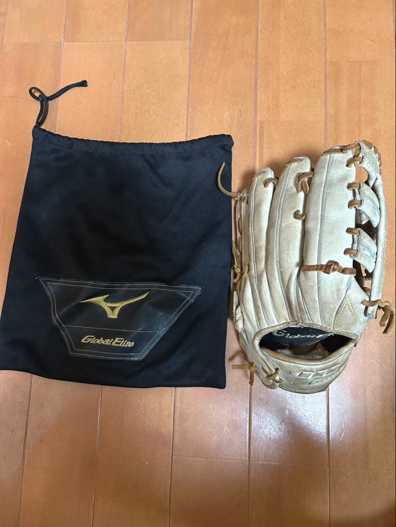 MIZUNO Global Elite 硬式グローブ ベージュ 収納袋付き