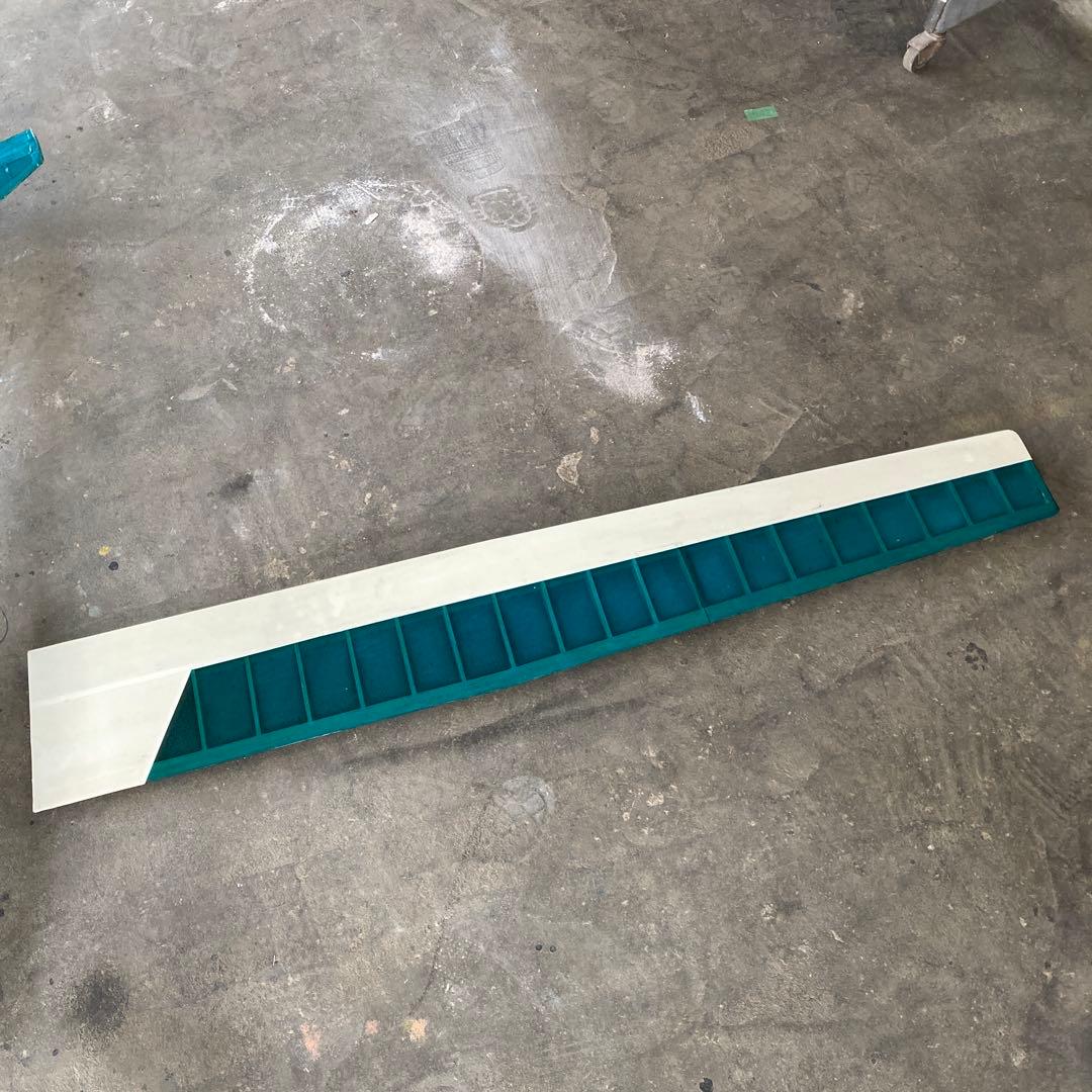 L*e様 引き取り限定 ジャンク 珍品 大型グライダー ラジコン 航空機 幅2m