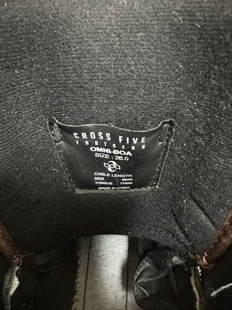 クロスファイブ　スノーボードブーツ（ブーツケース付）