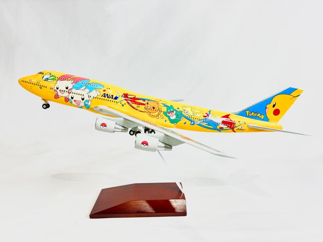 全日空商事｜ANA BOEING 747-400　ピカチュウ　ジャンボ