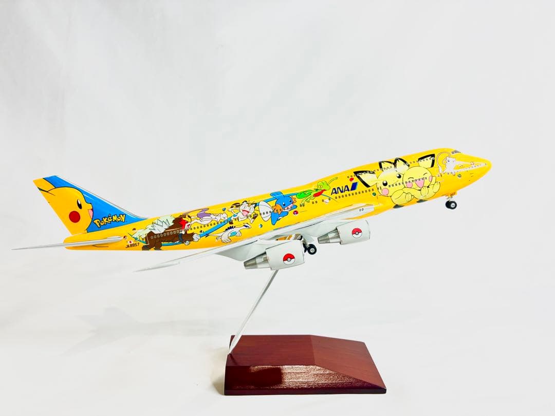 全日空商事｜ANA BOEING 747-400　ピカチュウ　ジャンボ