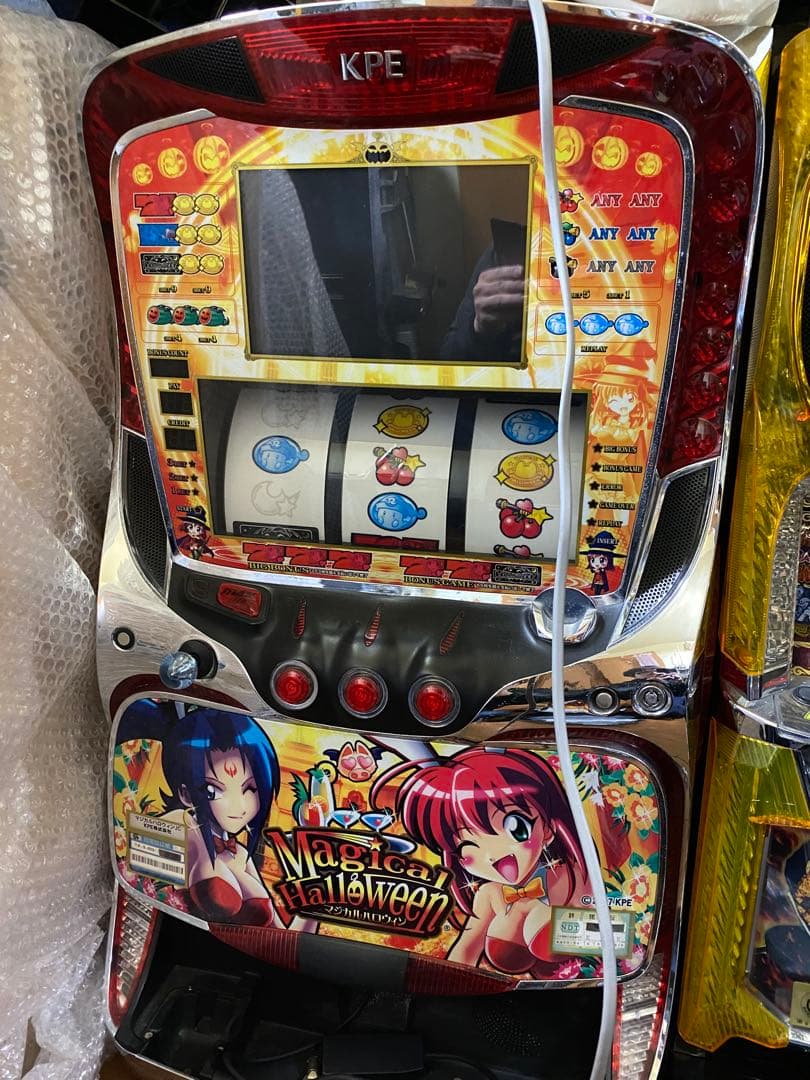 パチスロ実機　マジカルハロウィン 不要機 関西圏でしたら車でお運び致します