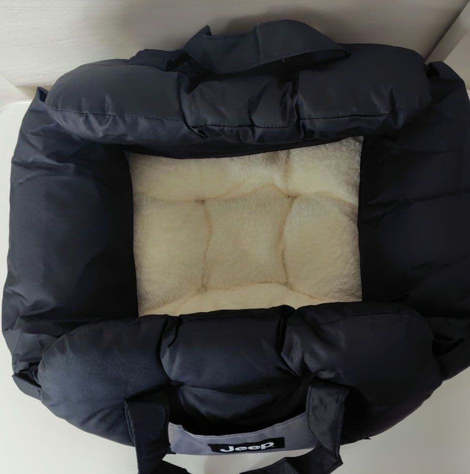 Jeep ドライブベッド、ボアベッド、ブランケット、トイ ４点セット