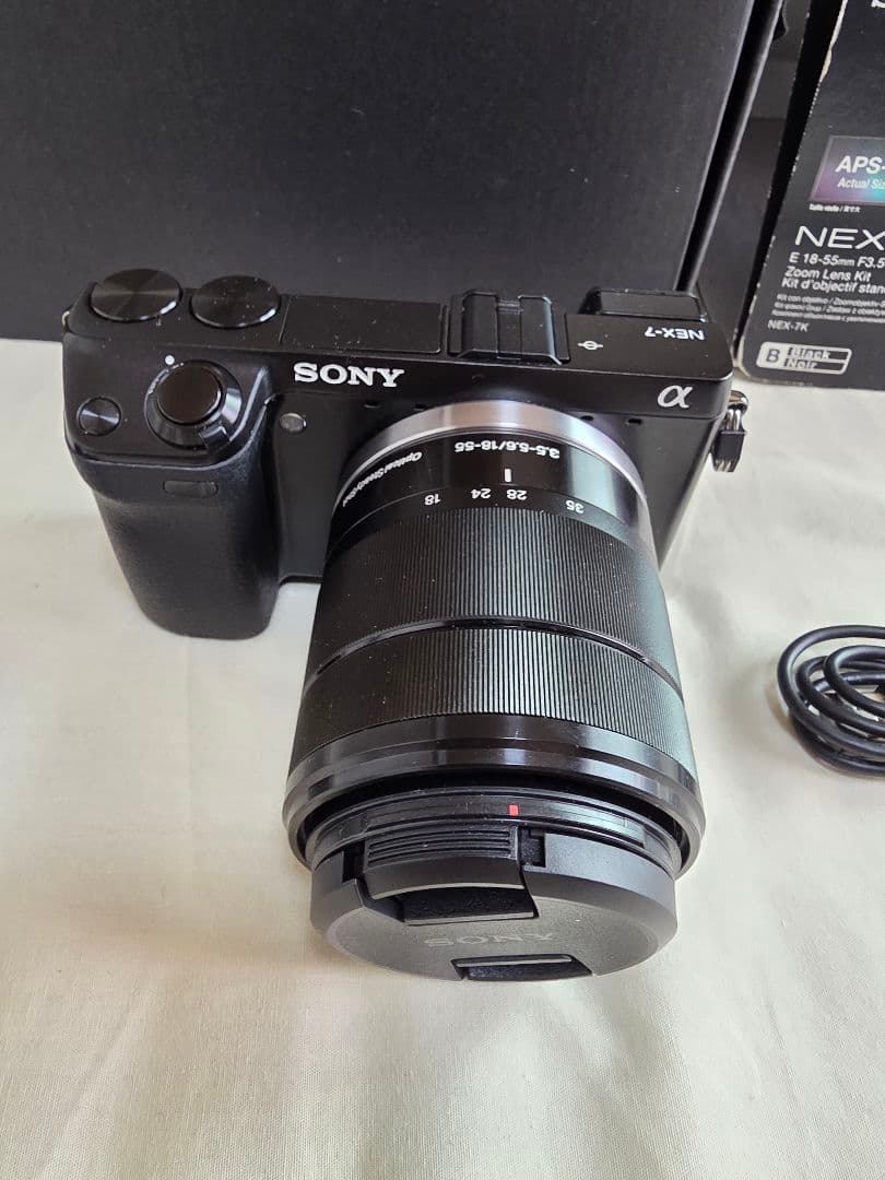 sony nex-7 ズームレンズキット　英語表示　シャッター数100以下