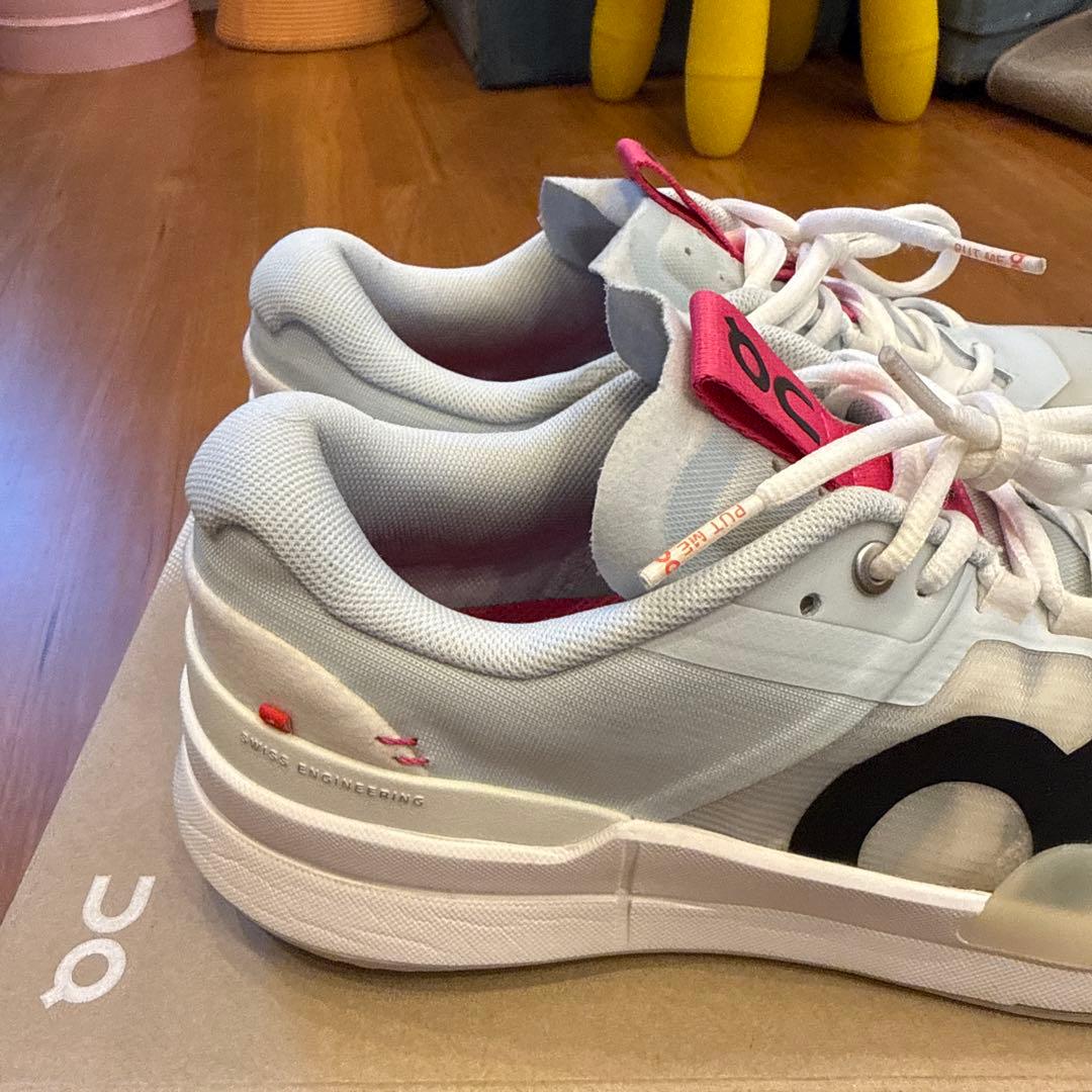 on tennis テニスシューズ THE ROGER Pro 2 28.5