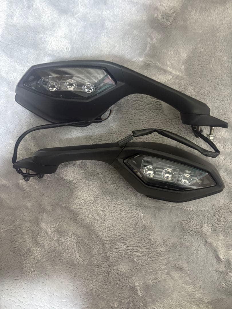 yzf-r6 bn6 純正ミラーウィンカー