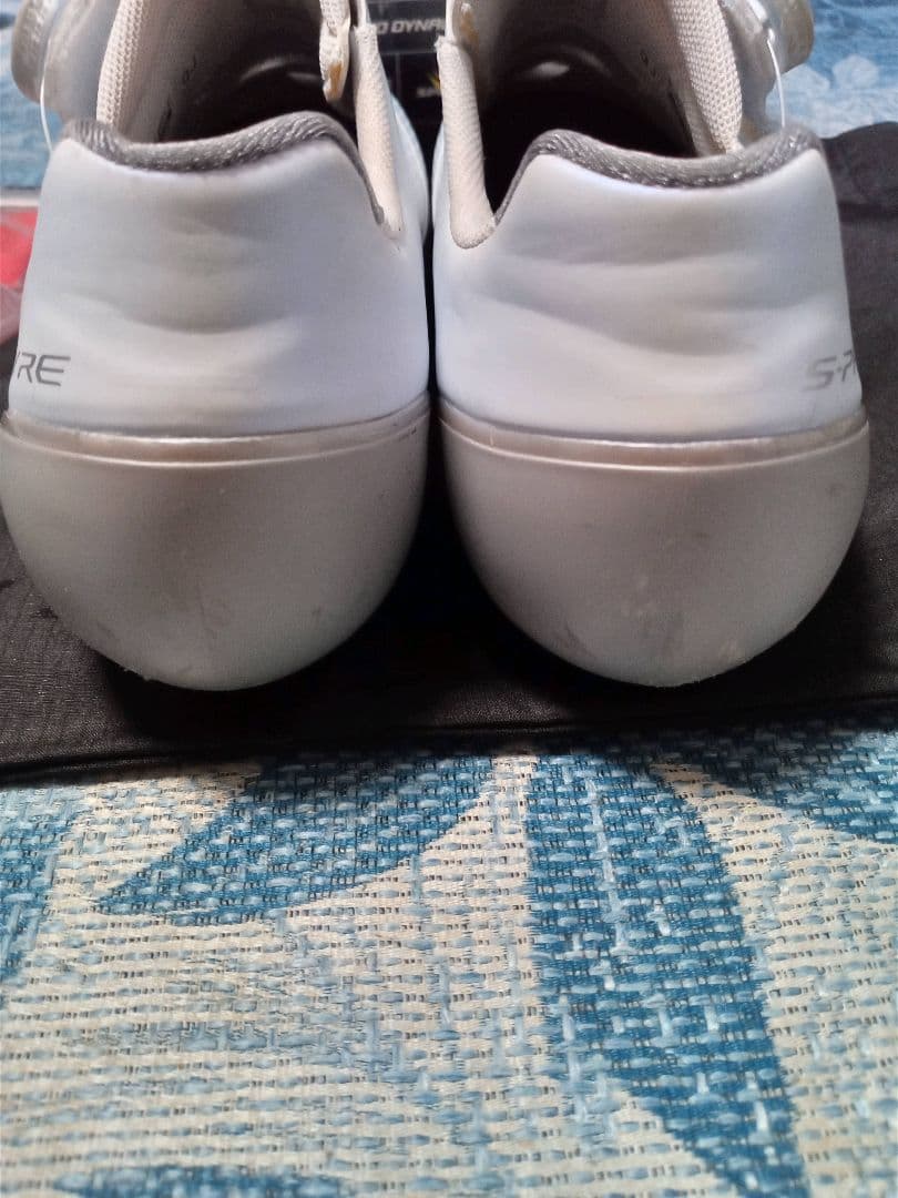 シマノ S-PHYRE RC9 SH-RC901 SPD-SLシューズ 42.5