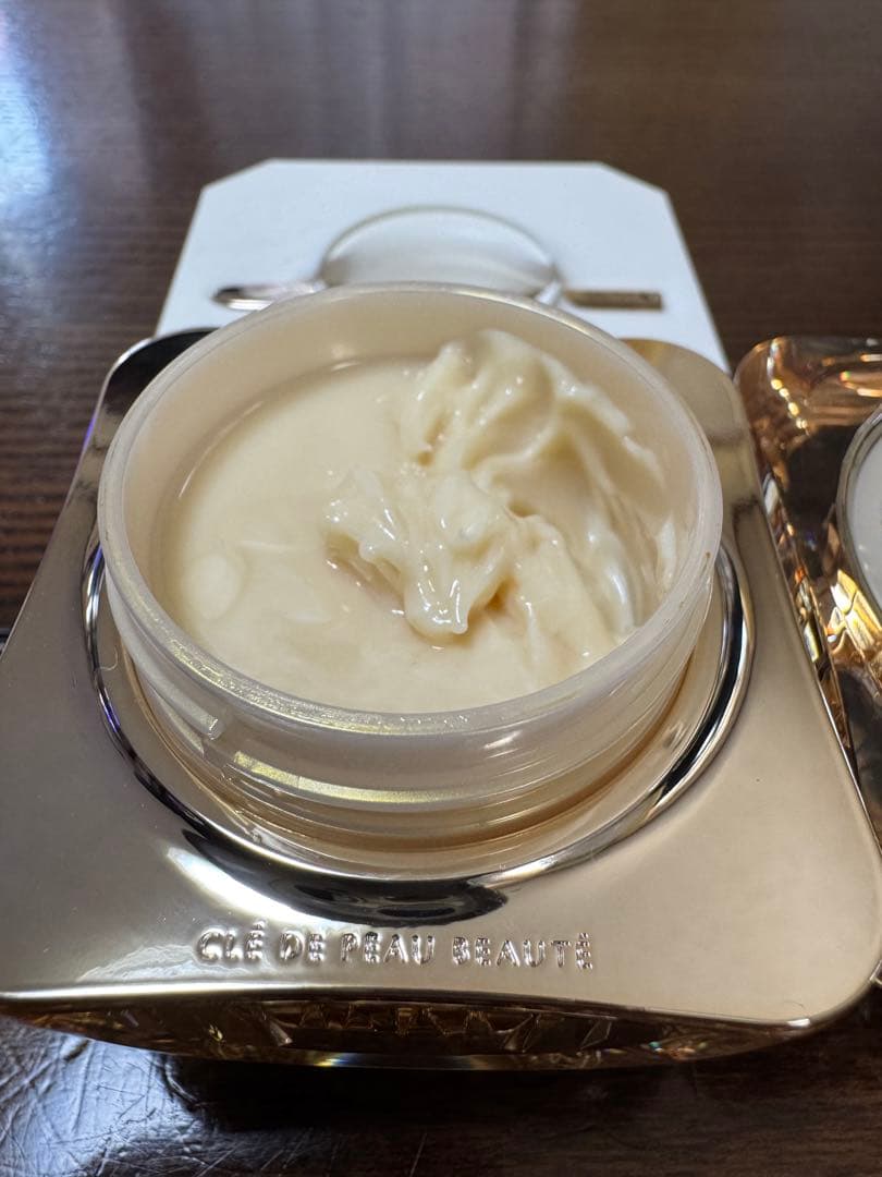 クレドポーボーテ ラ・クレーム