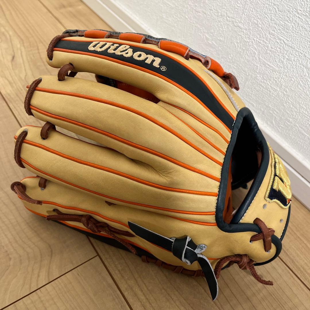 【型付け済み・超美品】ウイルソン Wilson 軟式内野用グラブ