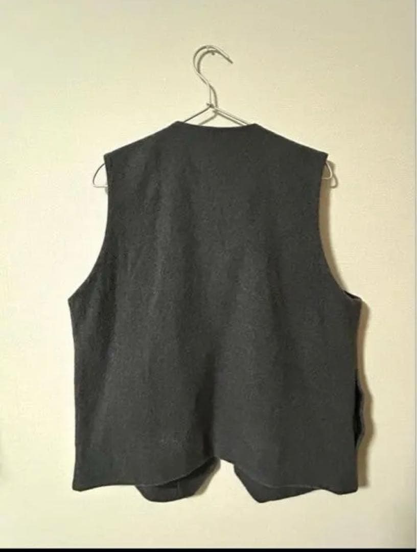 【最終値下げ】CONFACT ウールモッサークルーネックベスト　ダークグレー　4