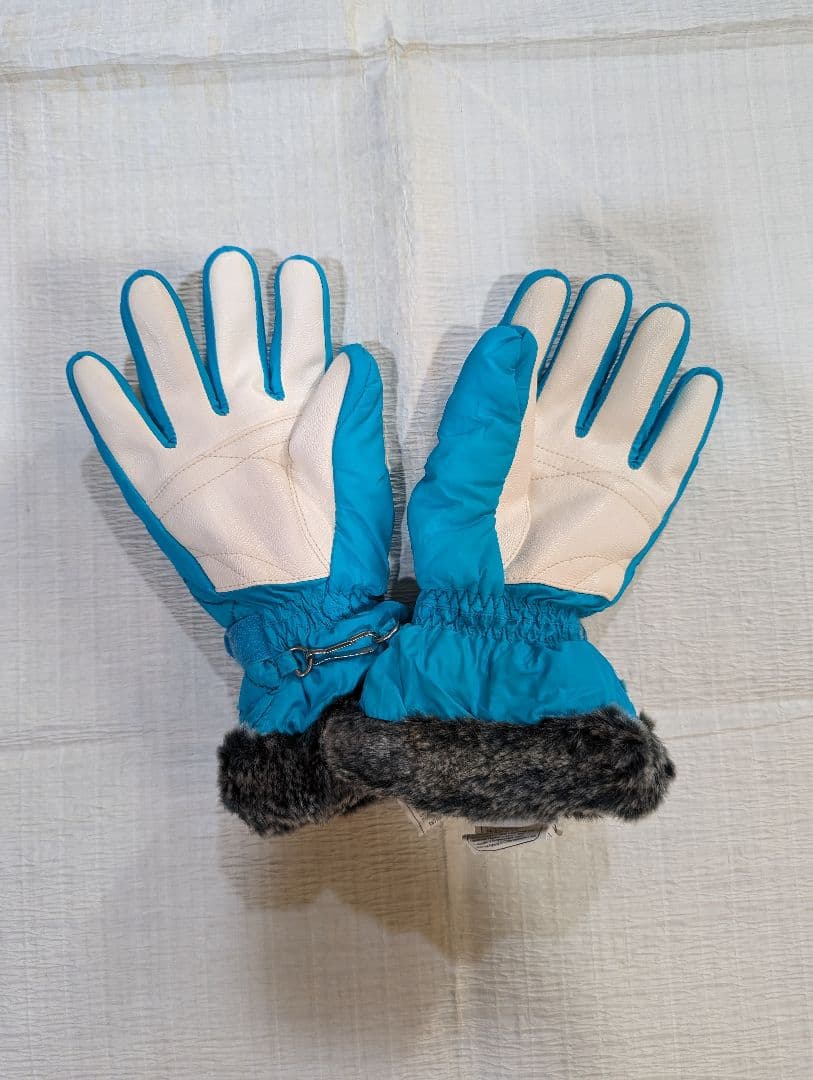 PHENIX　フェニックス　スキーウェア女の子用　150cm美品　グローブ付