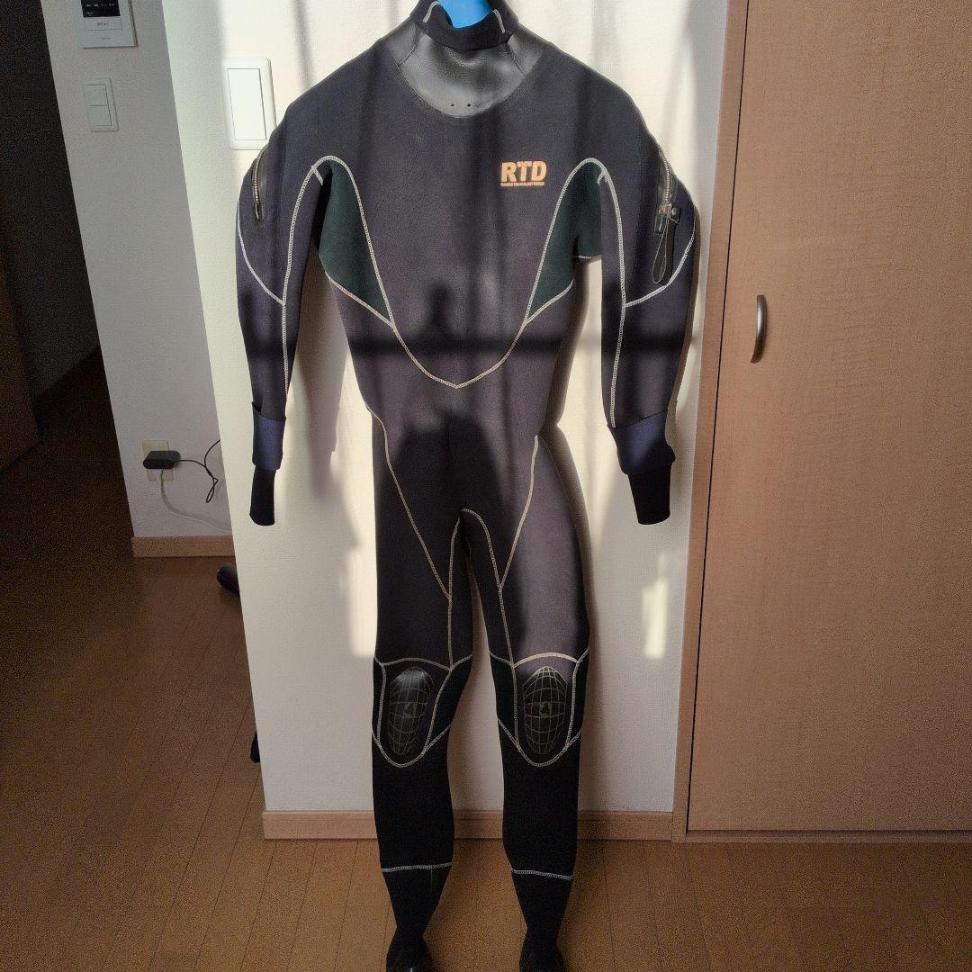 RTD ブラックドライスーツ 膝パッド付き