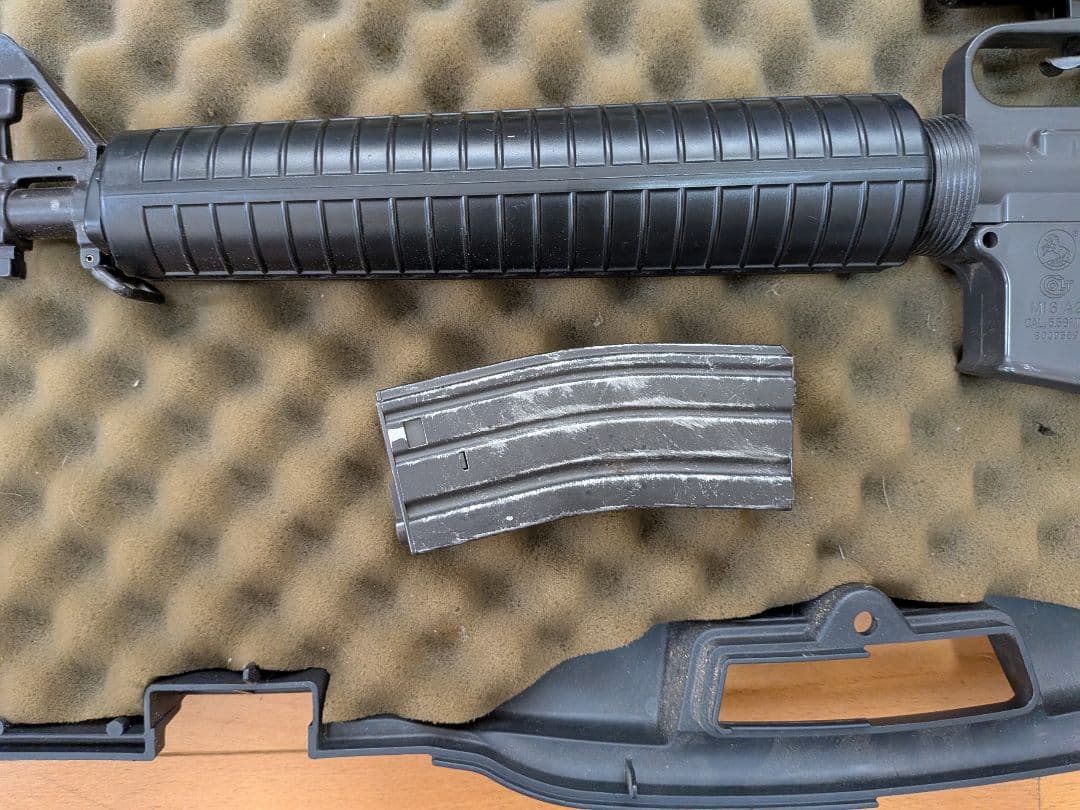 COLT M16A2 CAL. 5.56MM 中古