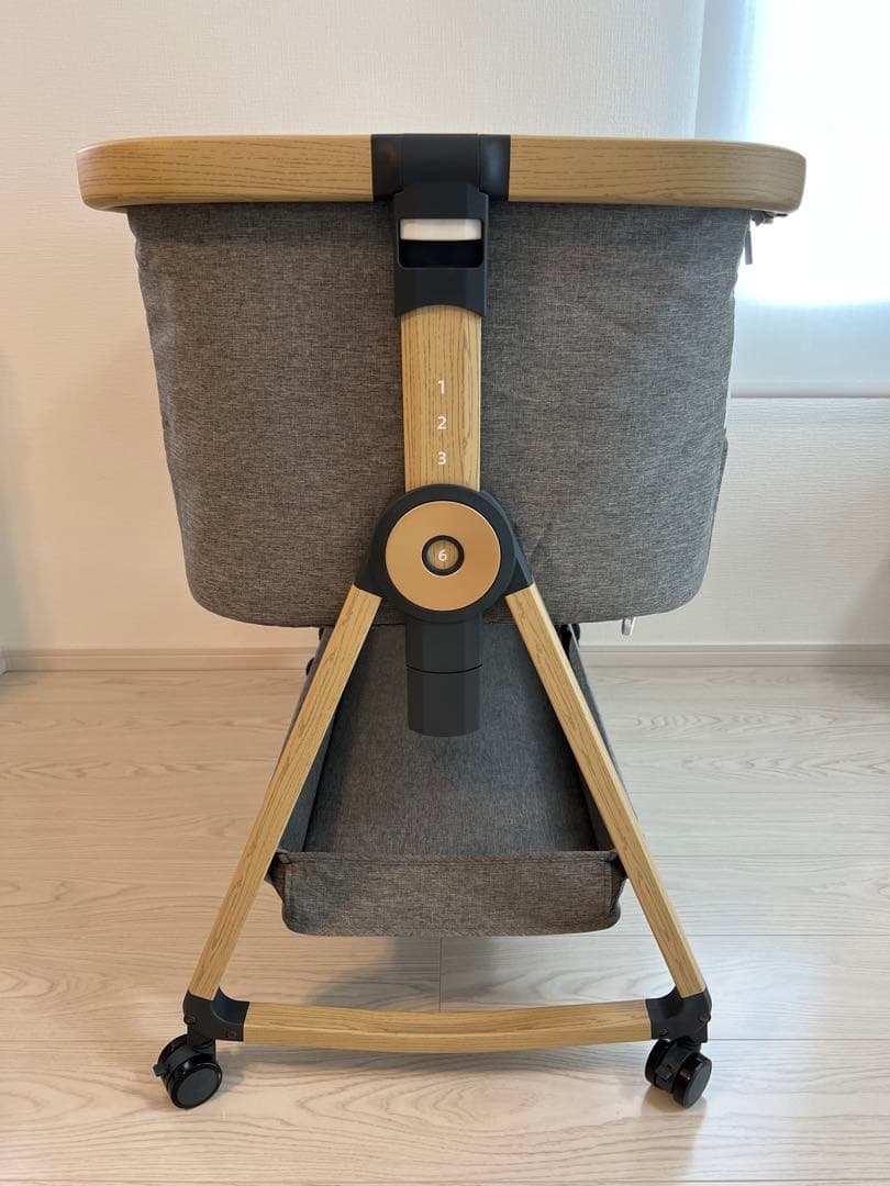 美品　HZDMJ ベビーベッド