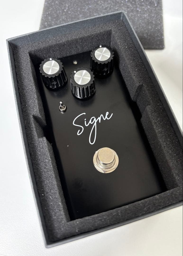 Virtues Signe CULT シグネ ディストーション