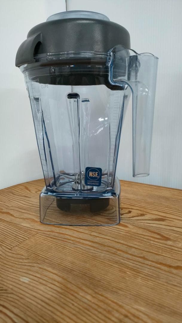 4649様　【美品】バイタミックス 1.4リットルコンテナ　1636