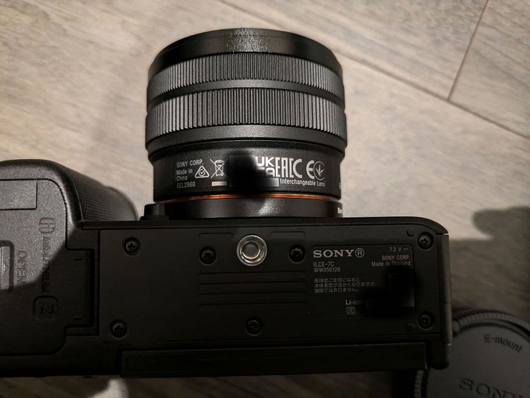 SONY α7C カメラ E 28-60mm　ILCE-7C レンズ付き