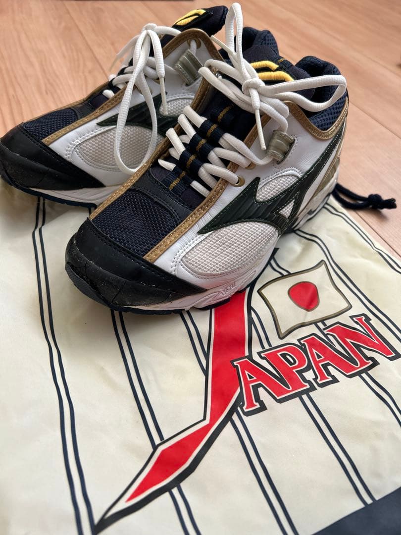 激レア！長嶋茂雄モデル　トレーニングシューズ　野球