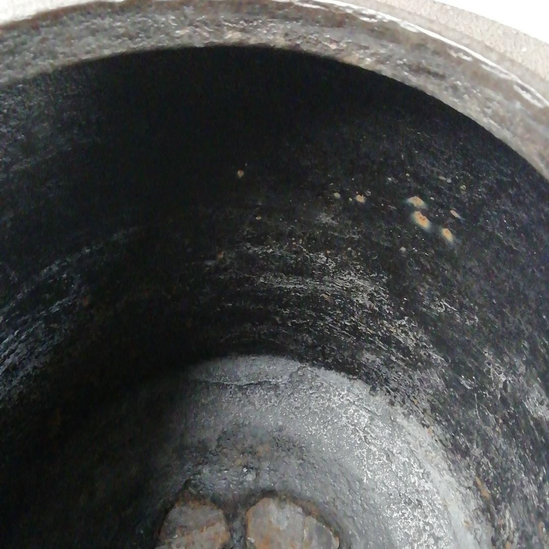 Ｗ１３２　茶釜　『松地紋　筒釜』『釜師　須藤浄義』『鉄釜』　共箱　茶道具