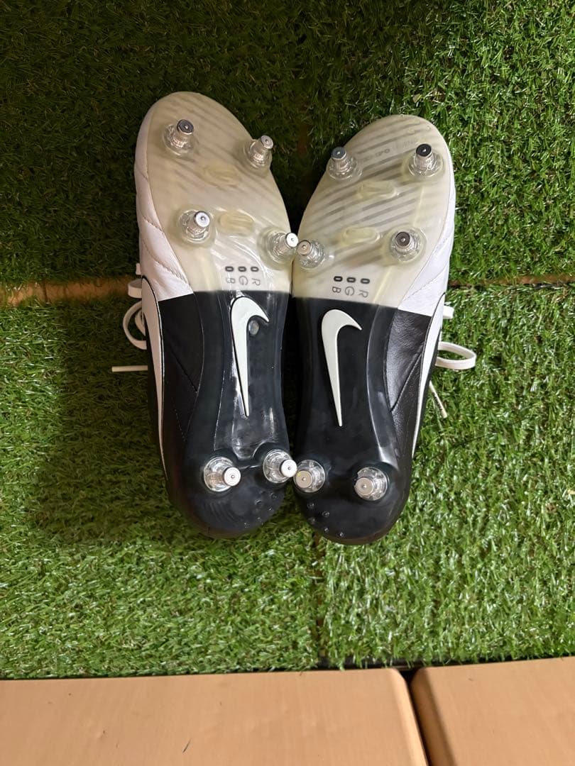 NIKE ティエンポレジェンド 4 ユーロモデル エリート SG ファントム6