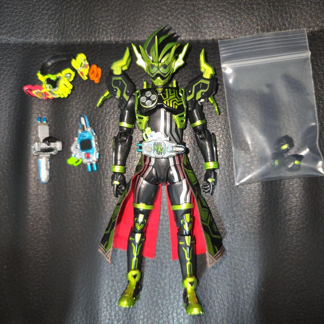 S.H.Figuarts 仮面ライダークロノス クロニクルゲーマー 布ローブ
